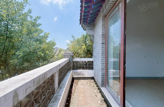 满二 400平 5室2厅 朝南 诚心出售 价格可议