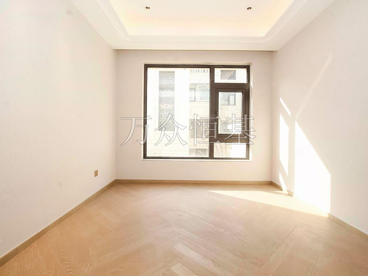 國瑞熙墅二區(qū)5室2廳3衛(wèi)418.21㎡南北1550萬