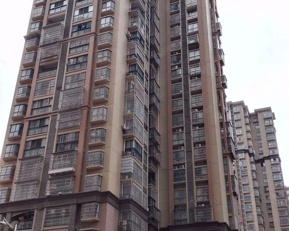 鑫天御景湾713栋二三环之间