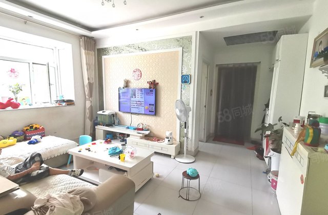 南湖新城    三室 带车位和储 总高11层 公摊小