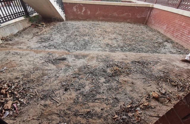 七十九号院4室2厅222.14㎡220万二手房图片