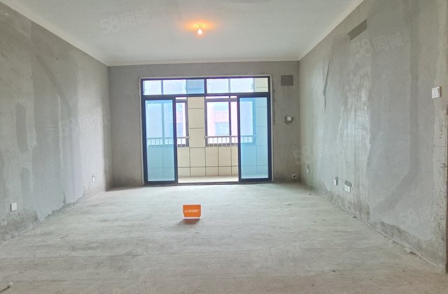 乐富强悦澜湾4室2厅150.23㎡77万二手房图片