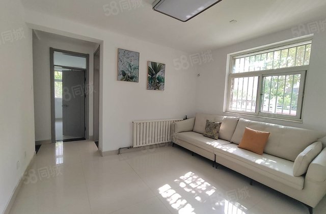 二中大学城文苑多层1楼，三室南北通透，边户免大税69.9万。