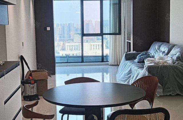 婚房佳选！新房未住！20几万精装修三室两厅双明卫 ，送车位