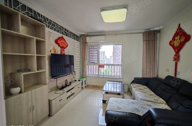 徒外河旁水岸花语精装三室两厅两卫 带车位 交通便利 南北通透