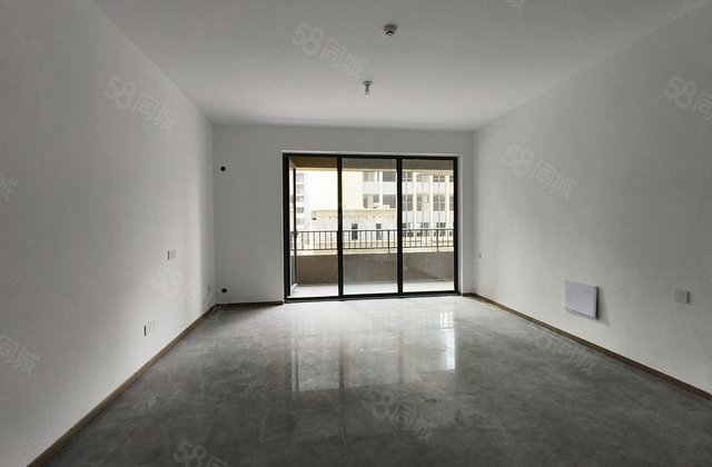 文轩！一中！外国语！东关瑞府！4室！陪20多万！闸口！河东！