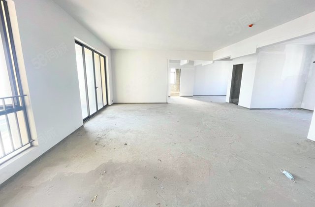 万科金域滨江(一期)4室2厅182.21㎡350万二手房图片