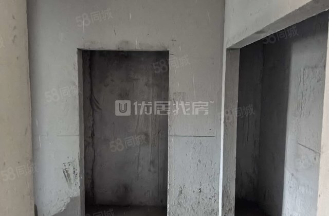 恒泰悦珑府3室2厅128㎡61万二手房图片