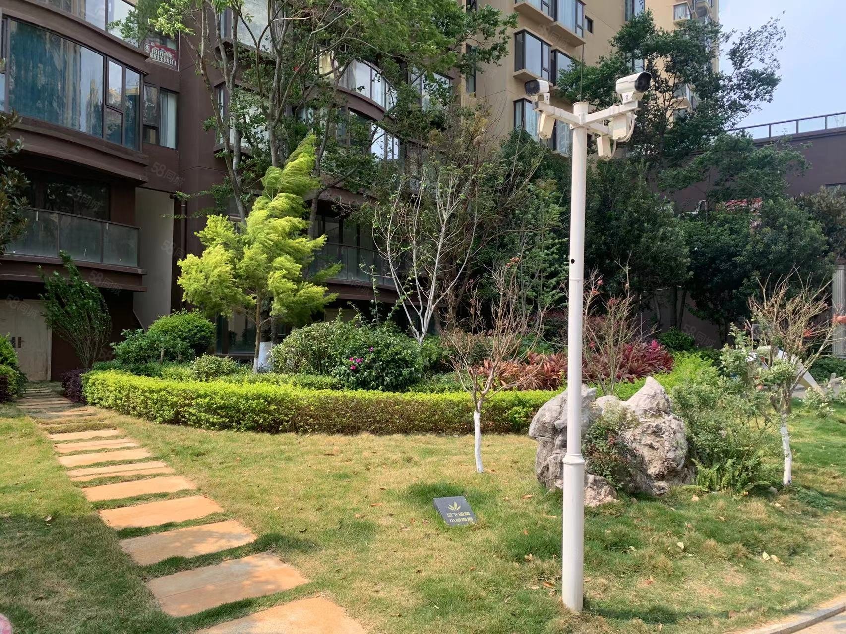 红河58同城>红河房产信息>红河二手房>蒙自二手房>文澜镇二手房>南湖