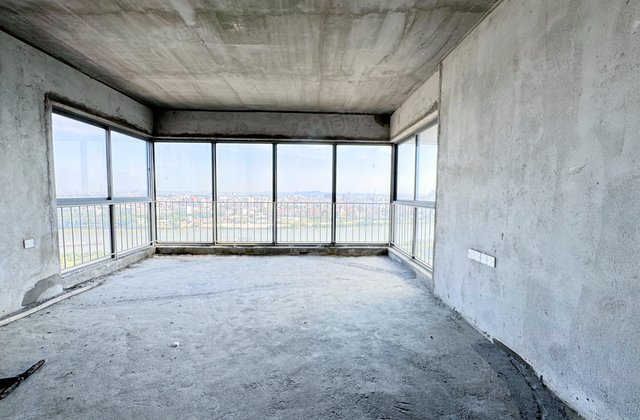 颐和盛世3室2厅166.79㎡89万二手房图片