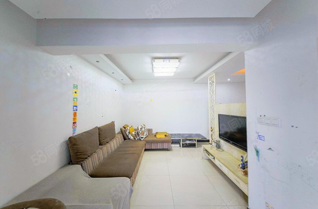 长大彩虹都3室2厅89.99㎡61.8万二手房图片