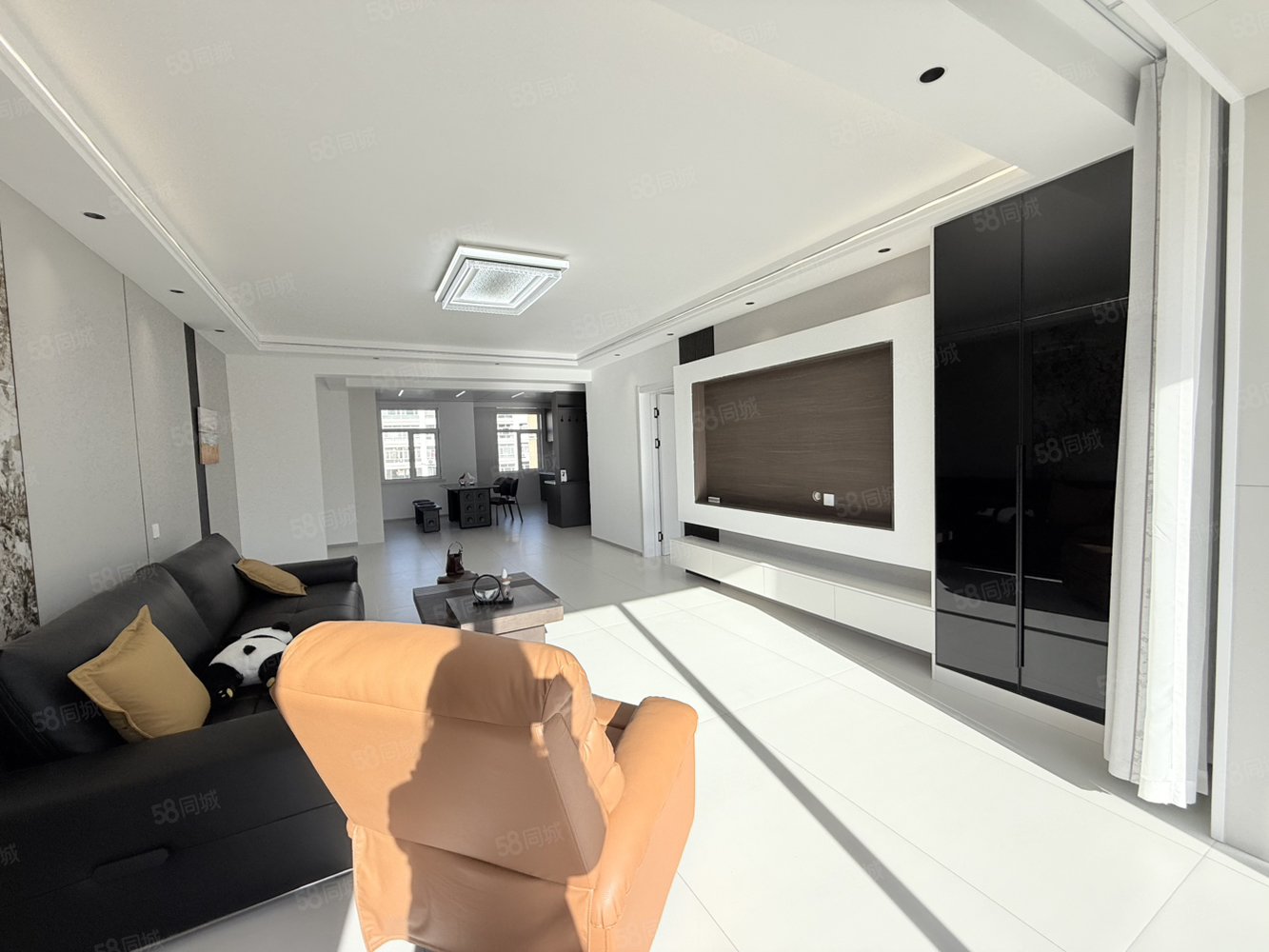 和谐佳园3室2厅2卫147㎡南北98万