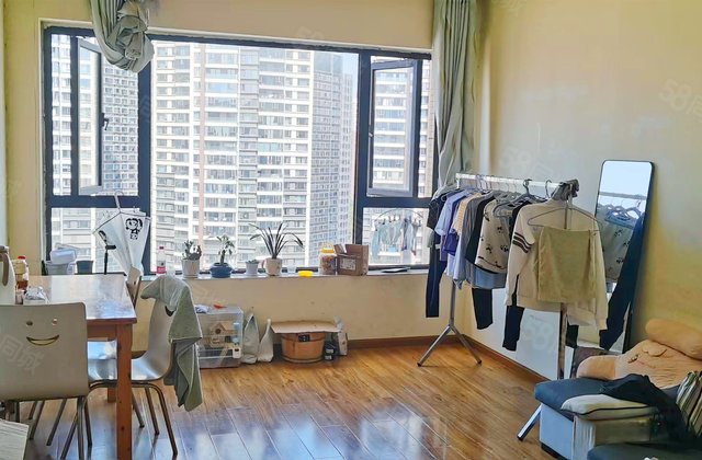 中粮锦云3室2厅73.88㎡142万二手房图片