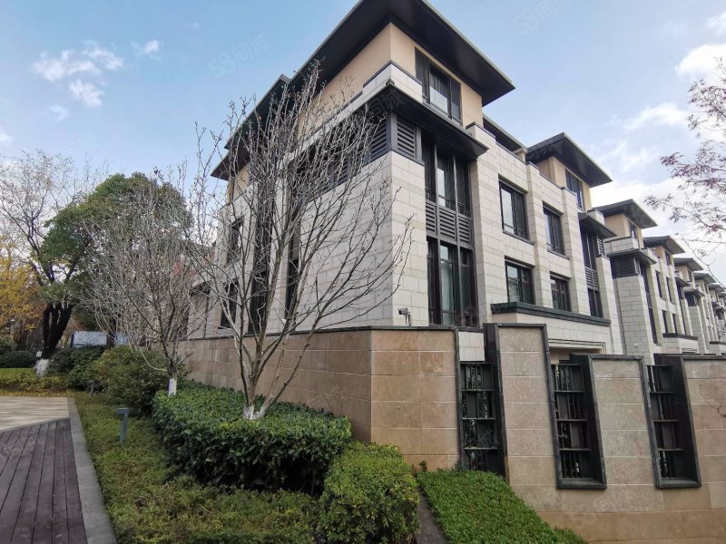 豪宅标杆华夏天璟湾7126平2180万7室5厅7卫