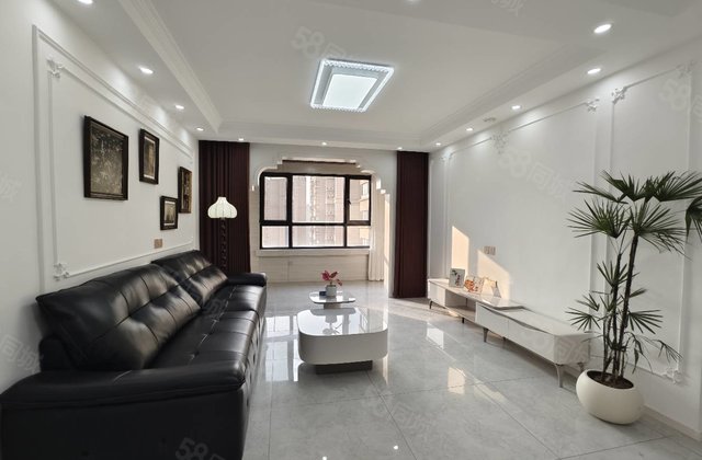 嘉洲灏庭3室2厅136㎡73.8万二手房图片