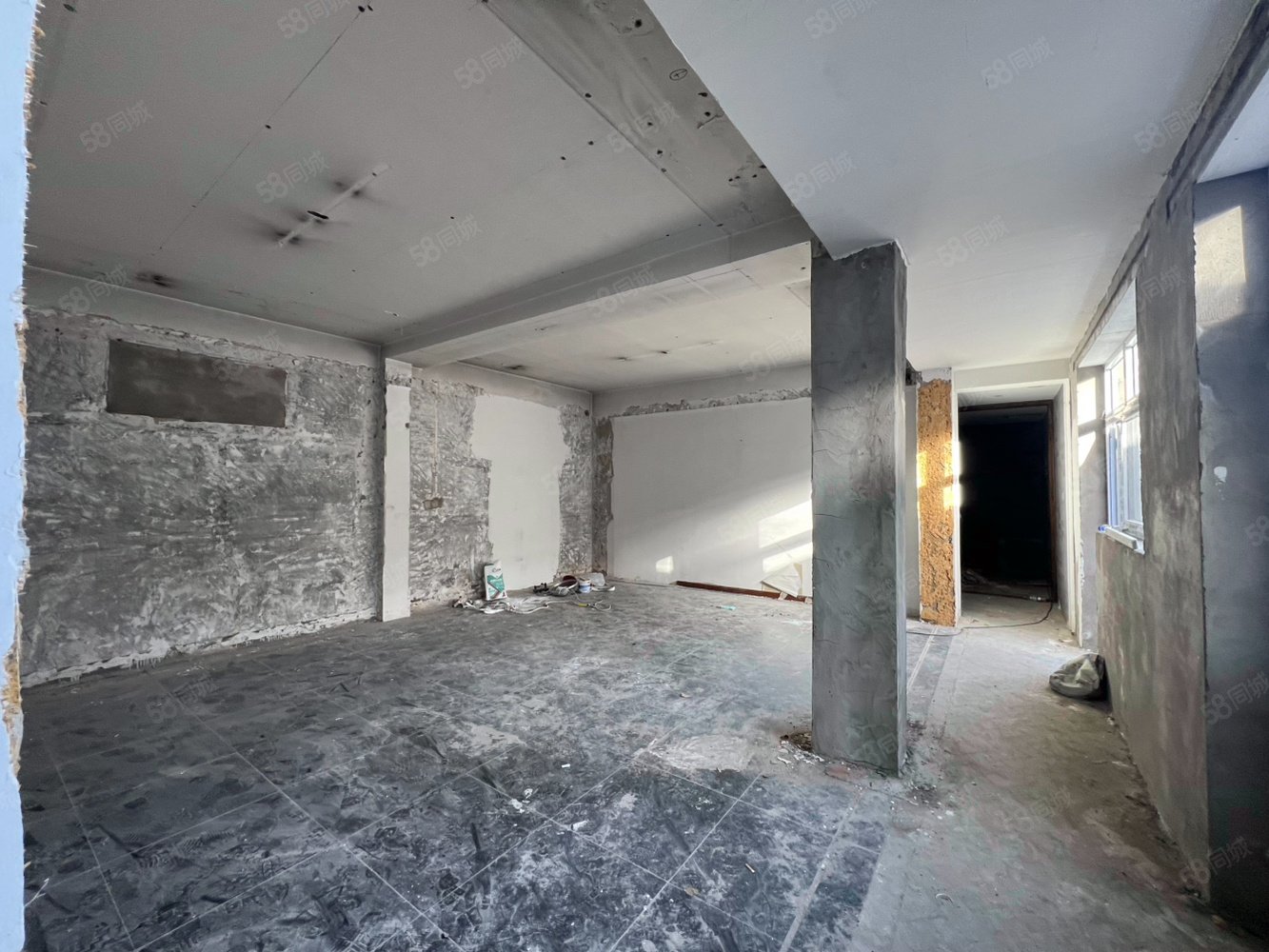 恭儉胡同小區(qū)2室3廳2衛(wèi)270.35㎡北4000萬