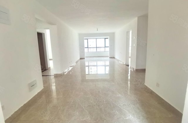 徒骇河洋房8层，三叶草双卫，带子母车位，新房未住，莲湖新城