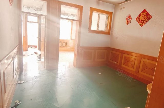 文轩八中，老一中，电业局四院，龙山花园，停车方便