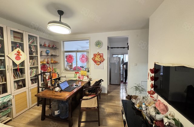 龙山北区 划文轩 房东急售 随时看房