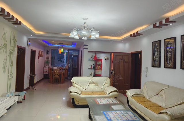 北山小区(武都)4室2厅160㎡90万二手房图片