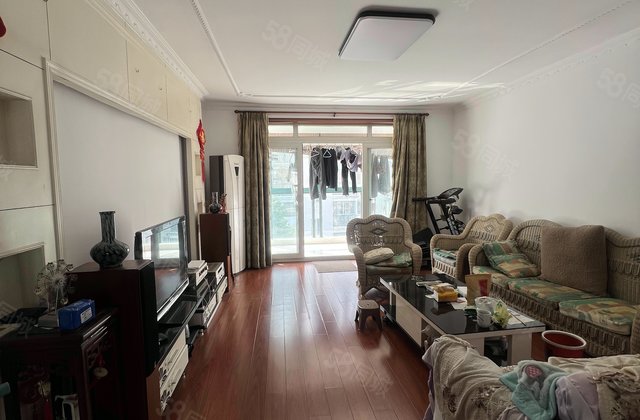 徐泾河畔家苑3室2厅138.88㎡385万二手房图片