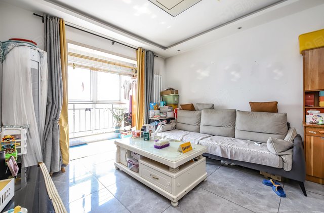 东方红名仕嘉园2室2厅76.91㎡60万二手房图片