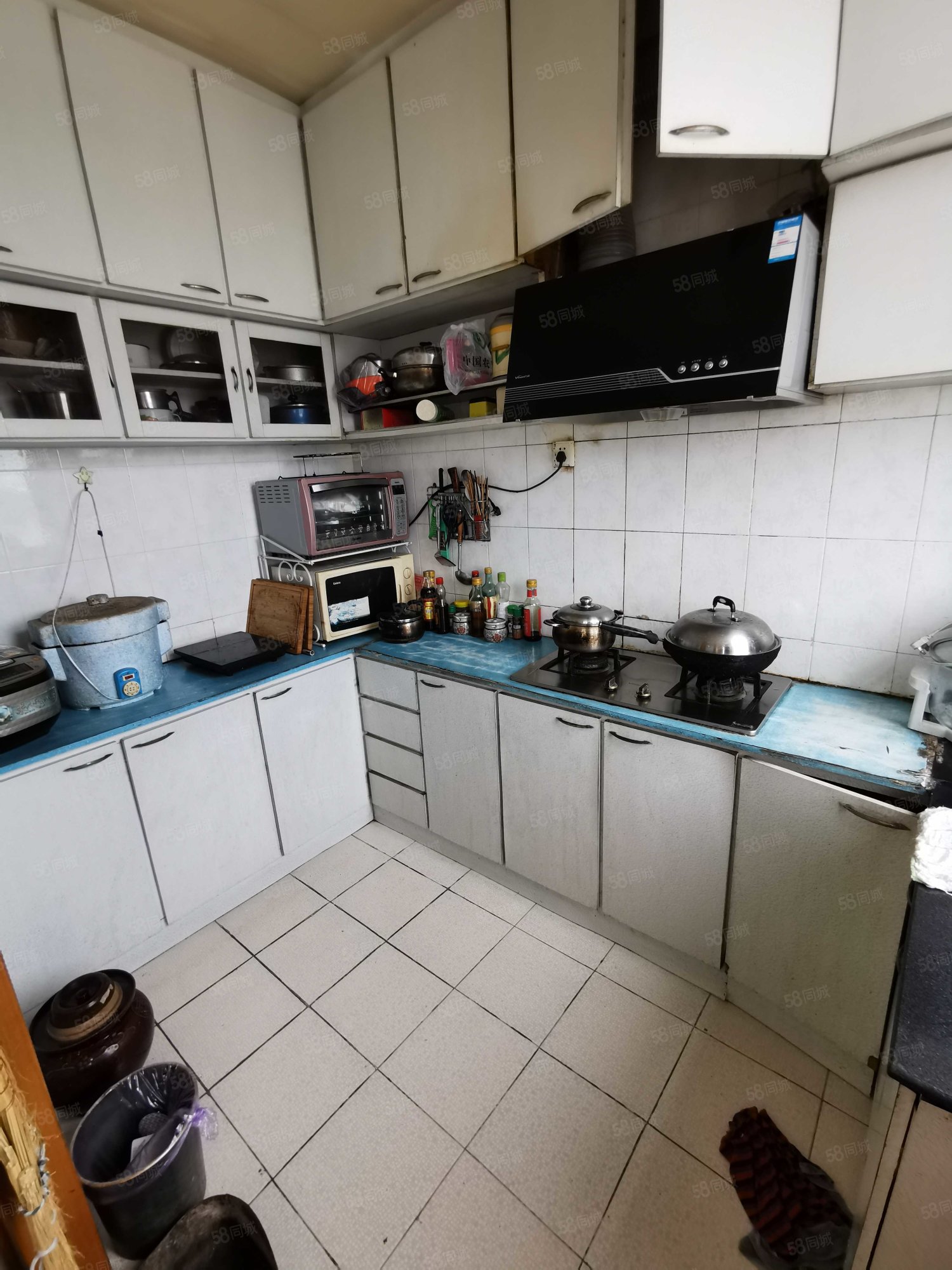 公安宿舍3室2厅1卫110㎡南45万