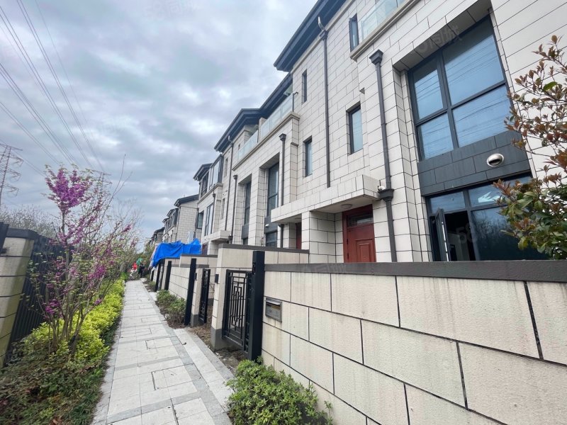 满足您对别墅的幻想!看房随时!,佘山玺樾-上海58同城