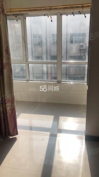 祁州现代城2室1厅1卫75㎡南52万