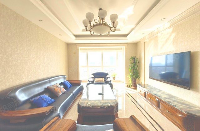 长春国际金融中心3室2厅183.83㎡320万二手房图片