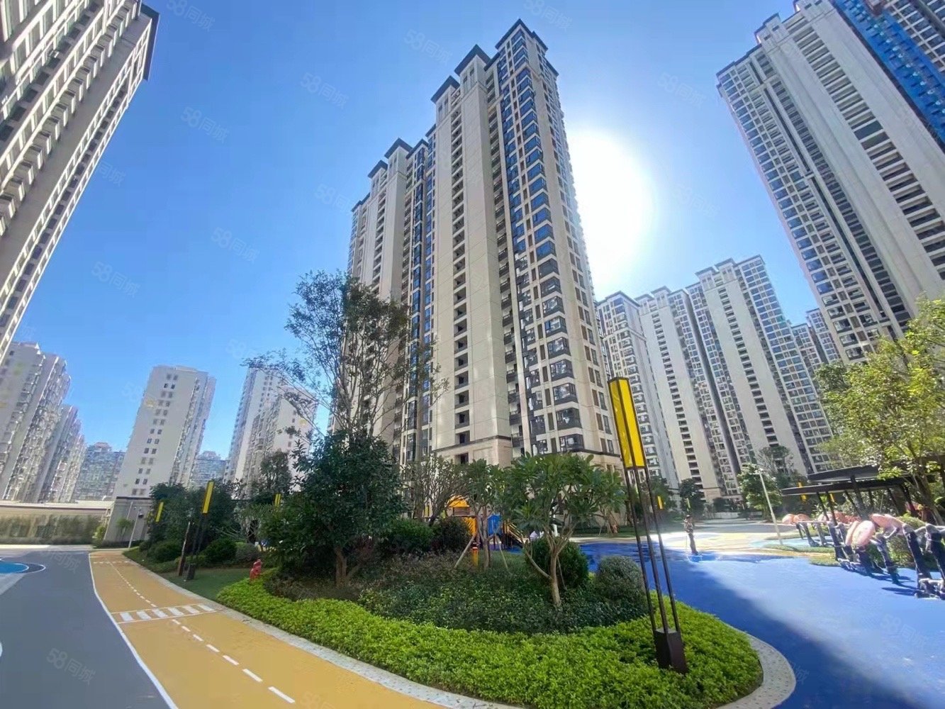 住宅水晶澜庭3室2厅1卫88.66㎡南139万