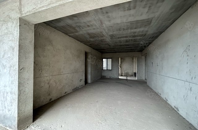 奇石城B区4室2厅140.09㎡36.5万二手房图片