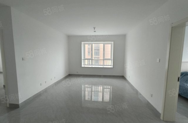 万达广场北 边户 新房未住 带车位！8楼 双卫 先交12万