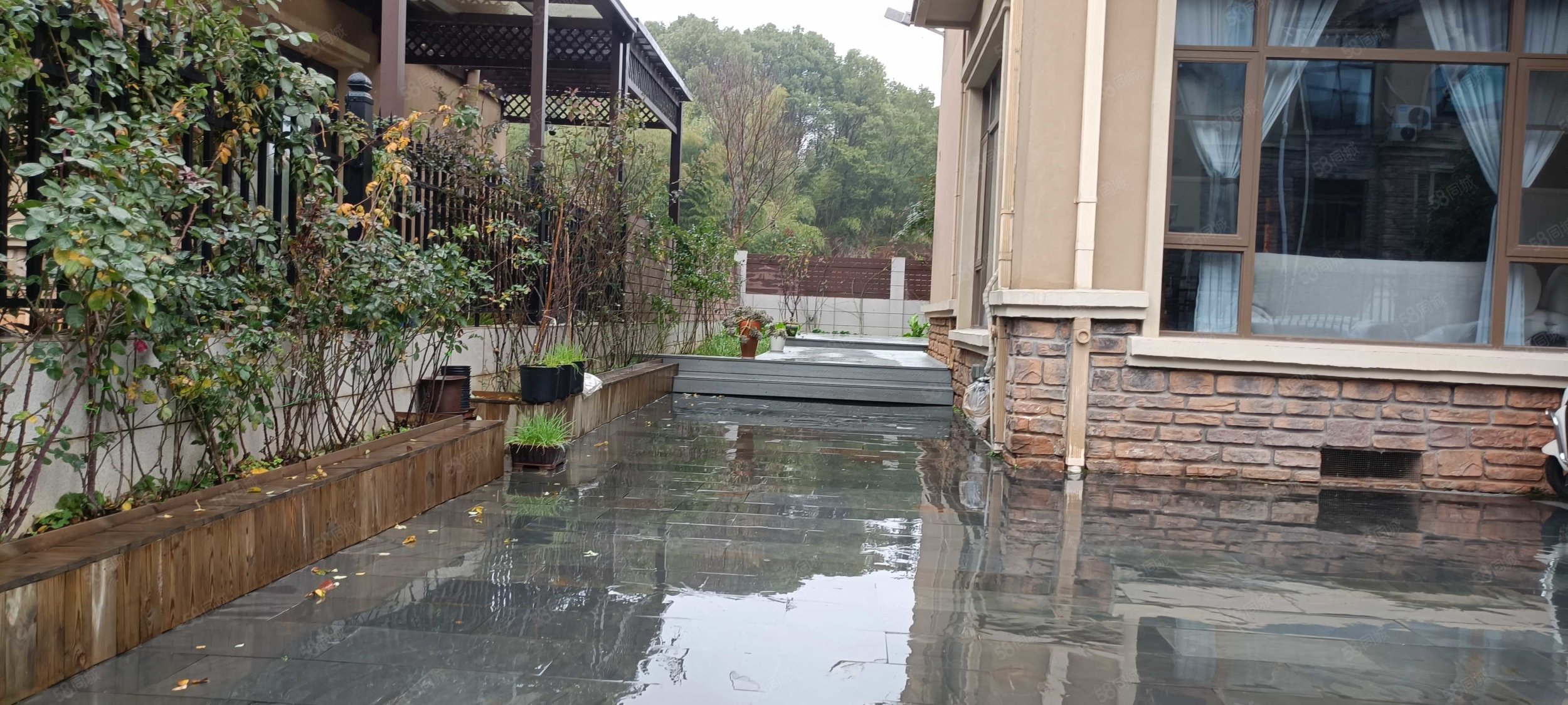 碧桂园凤凰城(别墅)7室3厅4卫253㎡南北418万