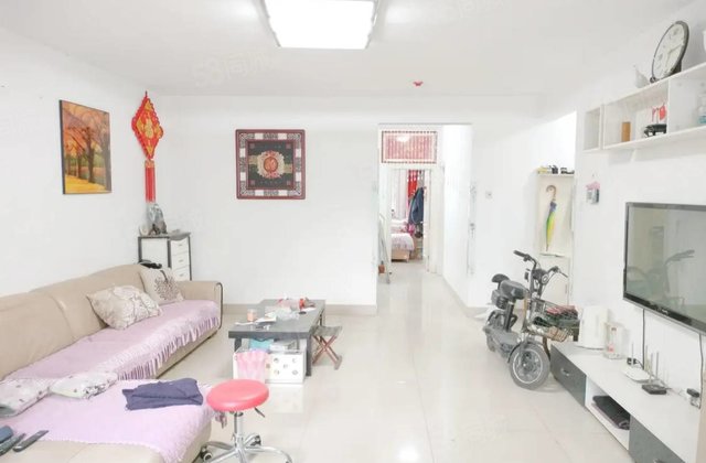 带车位和储，商品房，实验，育红，月亮湾，颐馨园，三里铺，香江