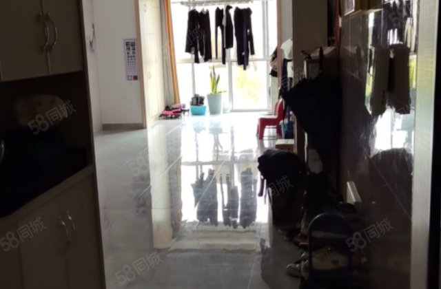 康居帝景湾2室2厅80㎡67.8万二手房图片