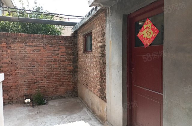 急售一楼带院文轩本部单位家属院采光好无遮挡户型好位置优越