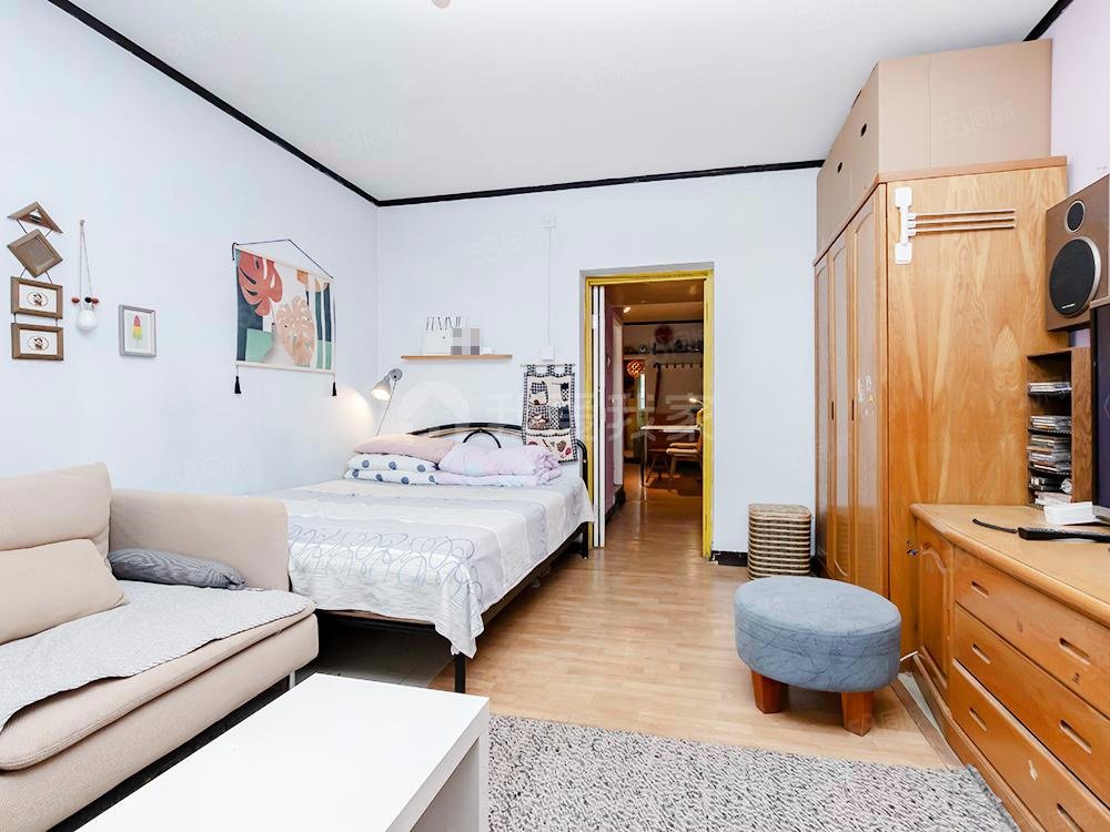 地質(zhì)附中2室1廳1衛(wèi)53.34㎡東西330萬