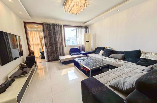 爱丁郡院3室2厅123.88㎡198万二手房图片