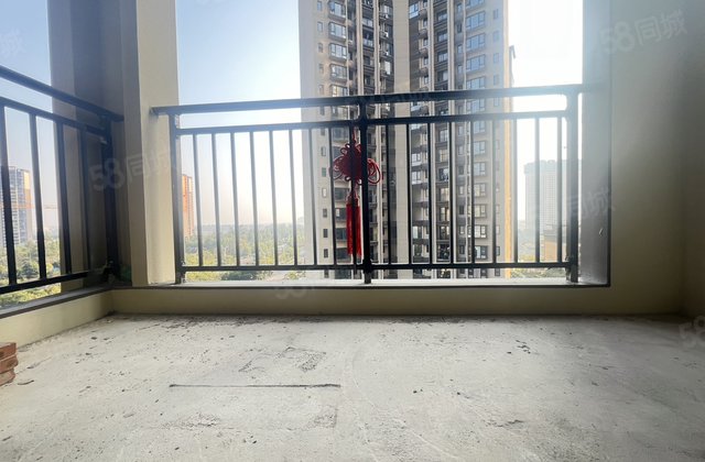 碧桂园金科博园府3室2厅98㎡43.8万二手房图片