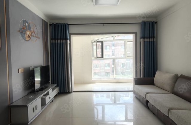 电梯洋房(6)低公摊东边户!精装三室双卫，南北通透，全天采光