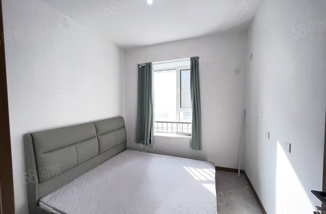 笋盘！双阳台 送车位 好户型挨理想城 阿尔卡迪亚 星汇可按揭