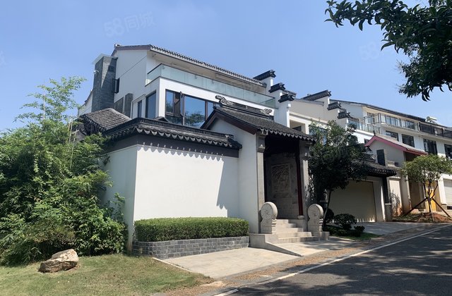 【23图】中国院子 大花园边户 南北通透 诚心卖 可议价,盘龙大道特8号