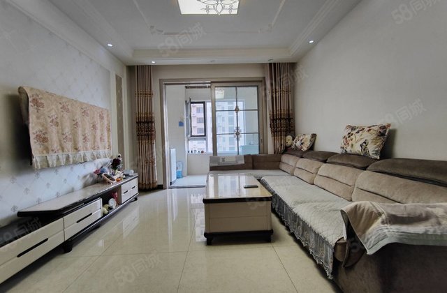 房东急售 单价八千多 滨河边  昌润连城 三室双卫车位储藏室