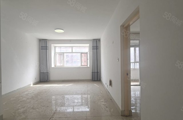 房东苑中学！董付南区三室！送车位！送储藏室！