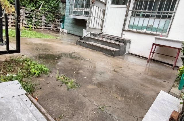 万达广场 江山印 莲湖花园 一楼带院 96平 53.8万