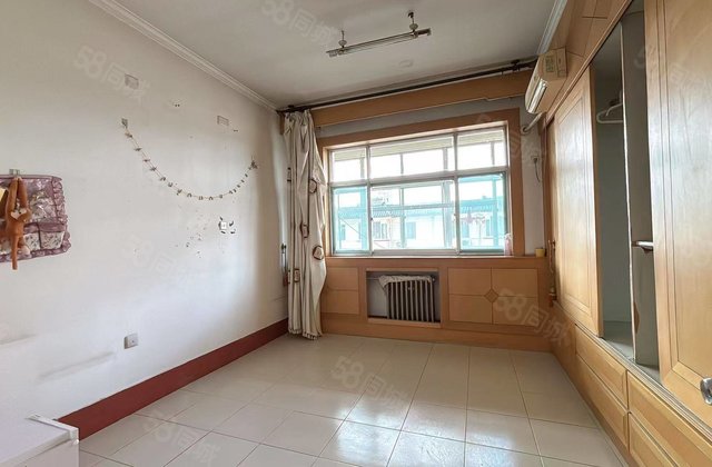 4A级东昌路家属院  精装三室两厅 免大税 可按揭