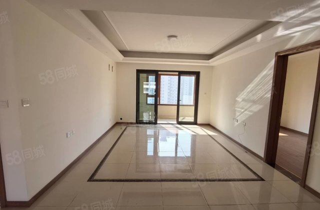 急售区政府附近东昌天悦电梯洋房带储藏室车位车位随时看房有钥匙