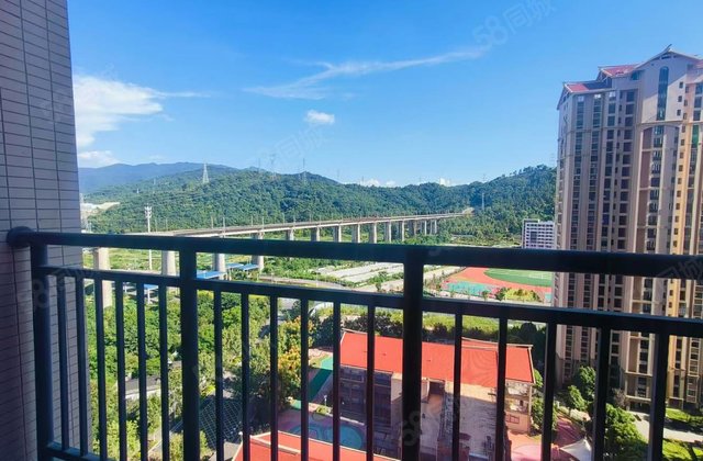 董邦小区3室2厅77.18㎡33.8万二手房图片