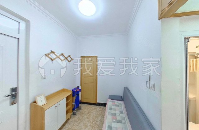 新华社皇亭子宿舍1室1厅39.38㎡380万二手房图片